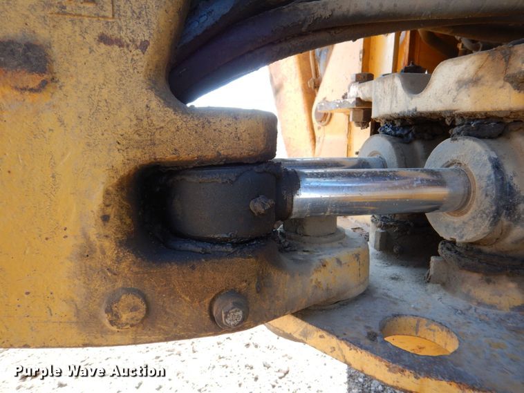 image for item DS8245 2006 Caterpillar 420E  backhoe