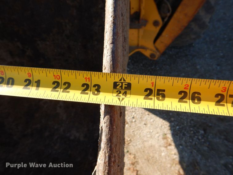 image for item DS8245 2006 Caterpillar 420E  backhoe