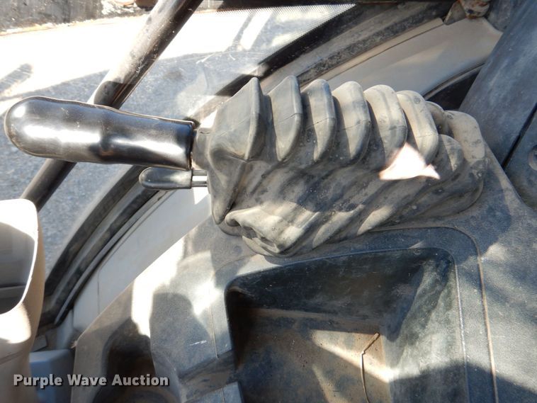 image for item DS8245 2006 Caterpillar 420E  backhoe