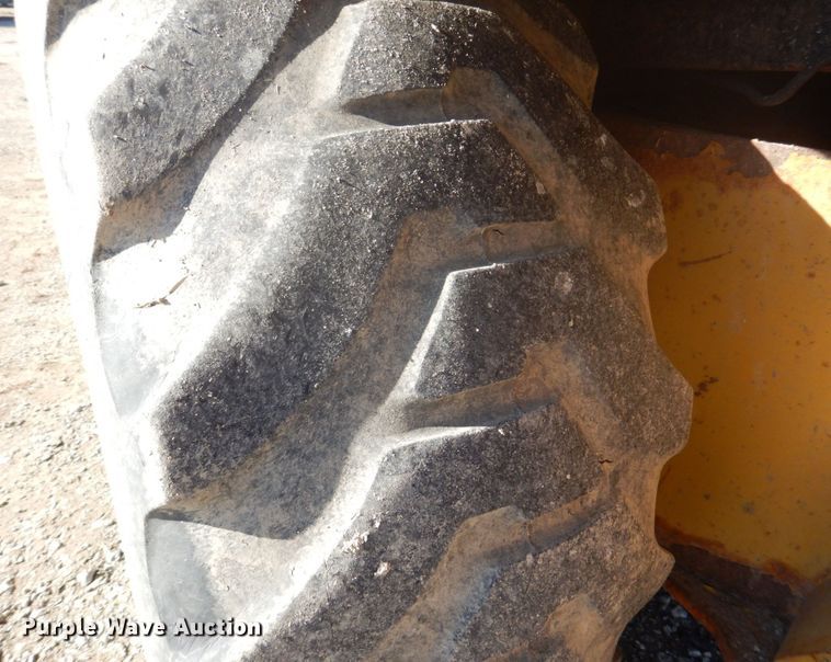 image for item DS8245 2006 Caterpillar 420E  backhoe