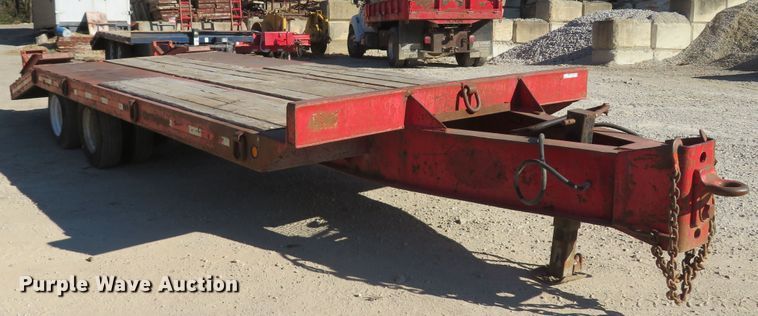 image for item FB9824 1985 Interstate 40DA  equipment trailer