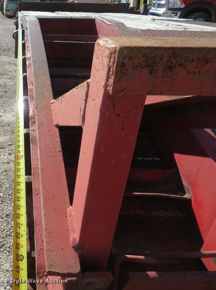 image for item FB9824 1985 Interstate 40DA  equipment trailer