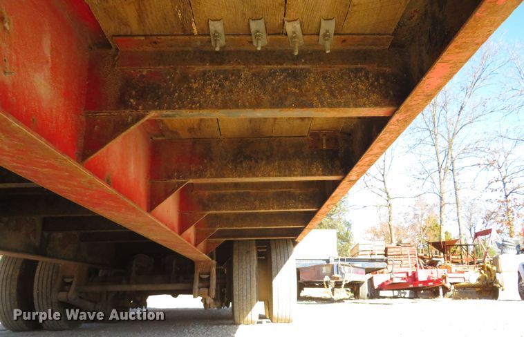 image for item FB9824 1985 Interstate 40DA  equipment trailer