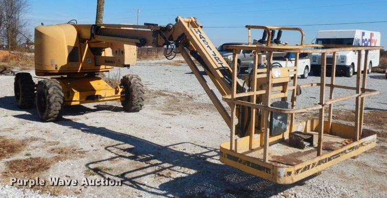image for item HF9461 2001 Haulotte HA51JRT  boom lift