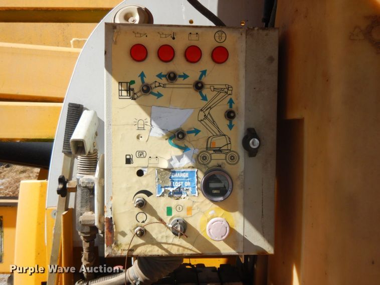 image for item HF9461 2001 Haulotte HA51JRT  boom lift