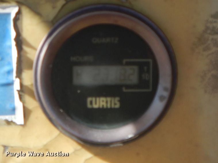 image for item HF9461 2001 Haulotte HA51JRT  boom lift