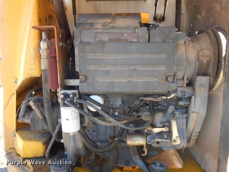 image for item HF9461 2001 Haulotte HA51JRT  boom lift