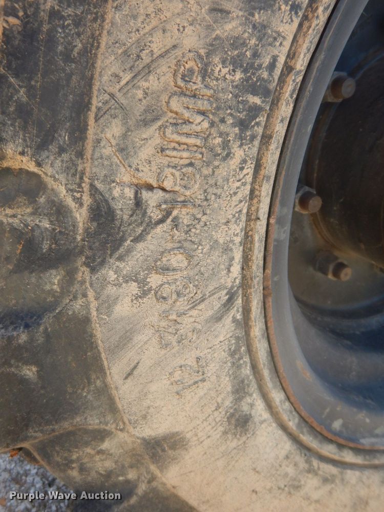 image for item HF9461 2001 Haulotte HA51JRT  boom lift