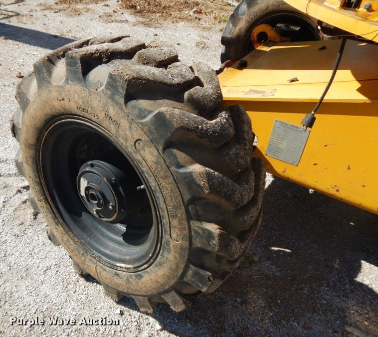 image for item HF9461 2001 Haulotte HA51JRT  boom lift