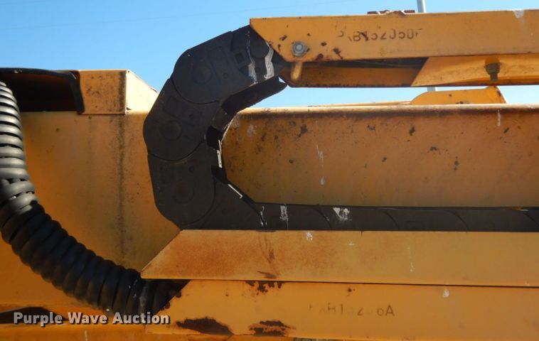 image for item HF9461 2001 Haulotte HA51JRT  boom lift