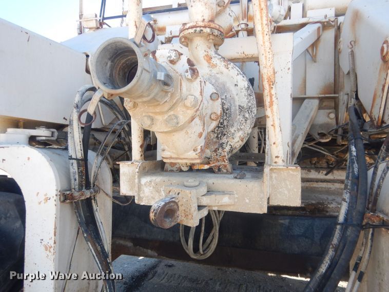 image for item HQ9519 1995 Terex Cmi RS650  reclaimer