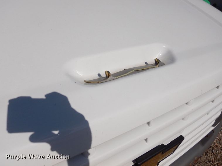 image for item JK9003 2006 Chevrolet C4500 Kodiak  flatbed truck