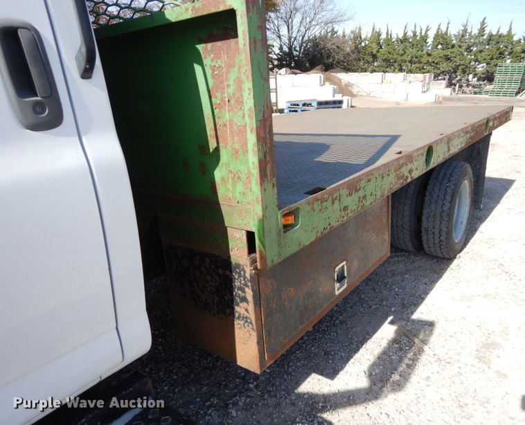 image for item JK9003 2006 Chevrolet C4500 Kodiak  flatbed truck