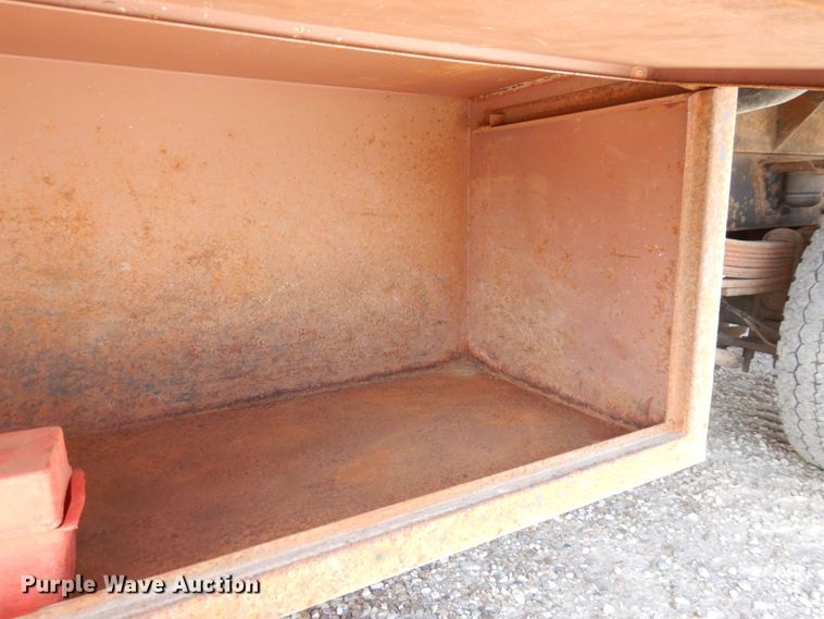 image for item JK9003 2006 Chevrolet C4500 Kodiak  flatbed truck