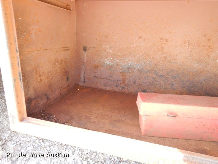 image for item JK9003 2006 Chevrolet C4500 Kodiak  flatbed truck