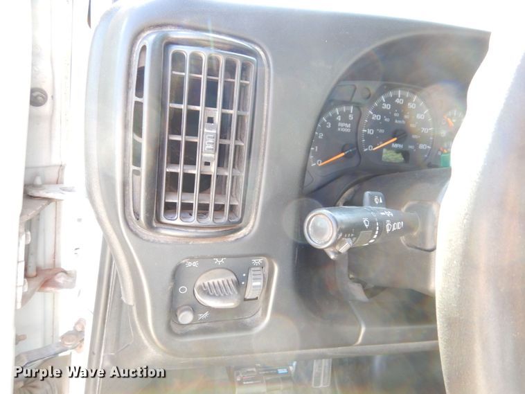 image for item JK9003 2006 Chevrolet C4500 Kodiak  flatbed truck