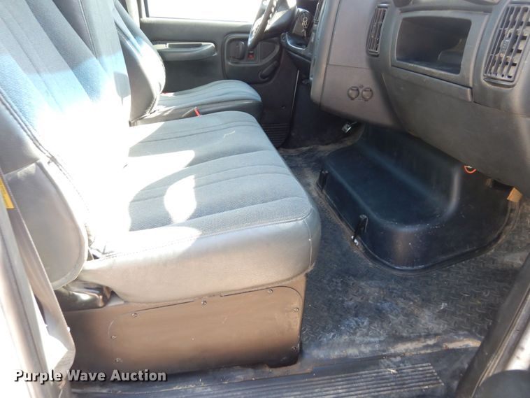 image for item JK9003 2006 Chevrolet C4500 Kodiak  flatbed truck