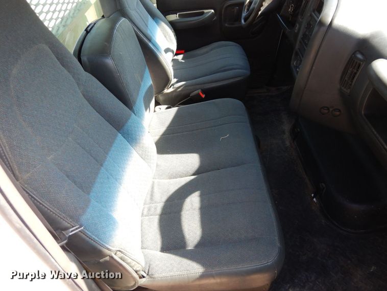 image for item JK9003 2006 Chevrolet C4500 Kodiak  flatbed truck