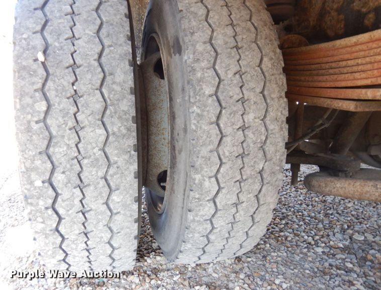 image for item JK9003 2006 Chevrolet C4500 Kodiak  flatbed truck