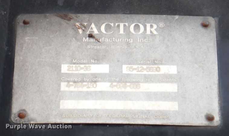 image for item JL9853 1996 Ford LN8000  sewer jetter truck