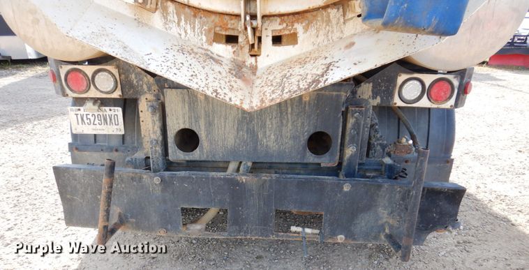 image for item JL9853 1996 Ford LN8000  sewer jetter truck