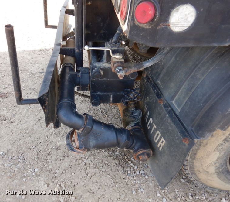 image for item JL9853 1996 Ford LN8000  sewer jetter truck