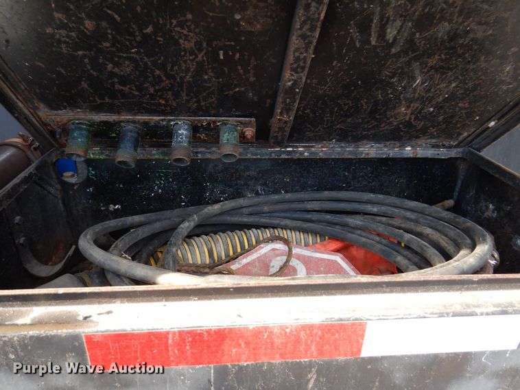 image for item JL9853 1996 Ford LN8000  sewer jetter truck