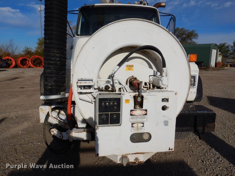 image for item JL9853 1996 Ford LN8000  sewer jetter truck