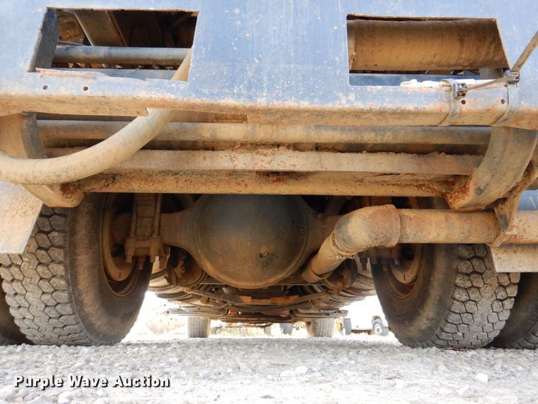 image for item JL9853 1996 Ford LN8000  sewer jetter truck