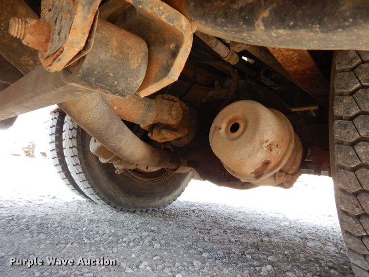 image for item JL9853 1996 Ford LN8000  sewer jetter truck