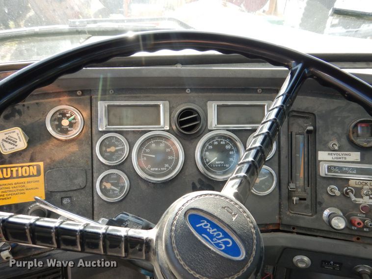 image for item JL9853 1996 Ford LN8000  sewer jetter truck