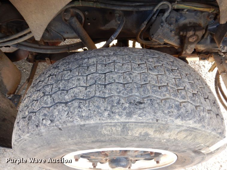 image for item JL9853 1996 Ford LN8000  sewer jetter truck