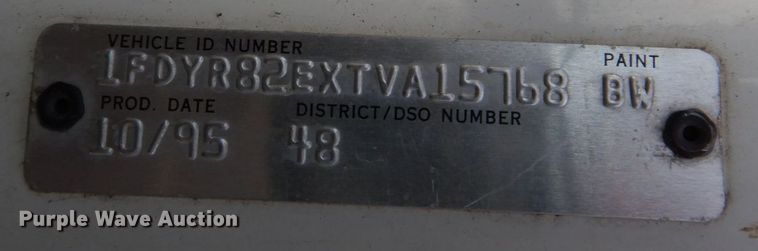 image for item JL9853 1996 Ford LN8000  sewer jetter truck