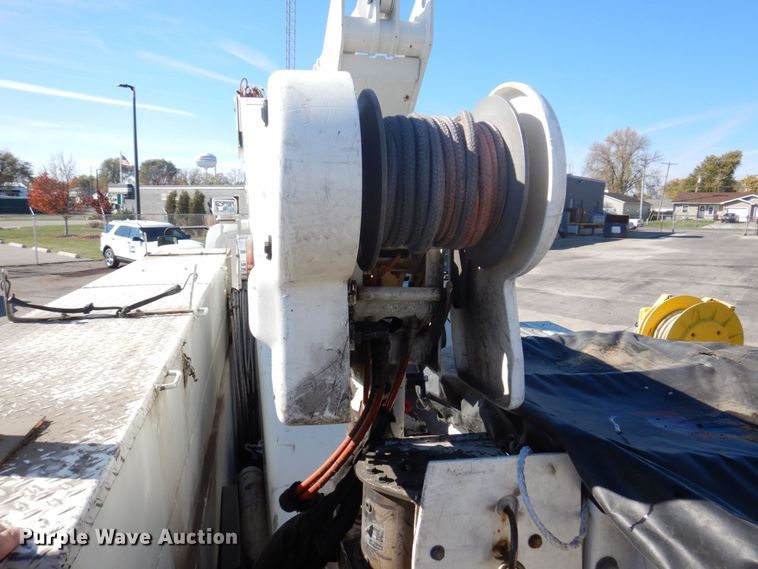 image for item JL9855 2007 International 4300  bucket truck
