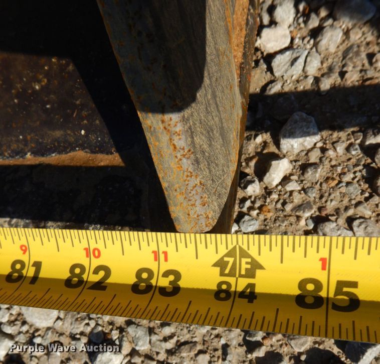 image for item JL9856 1994 Ford 545D  industrial tractor