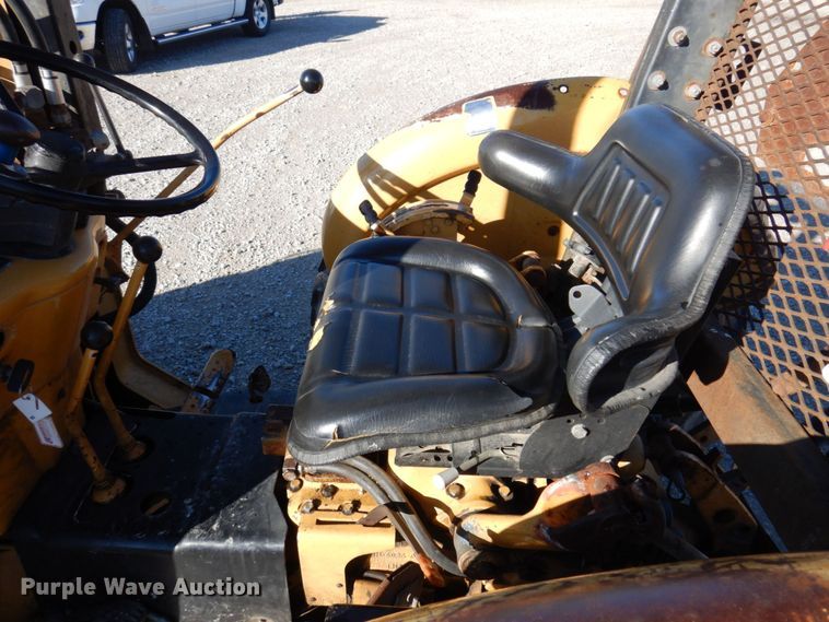 image for item JL9856 1994 Ford 545D  industrial tractor