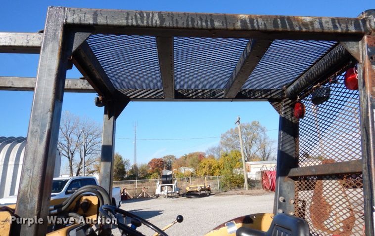 image for item JL9856 1994 Ford 545D  industrial tractor