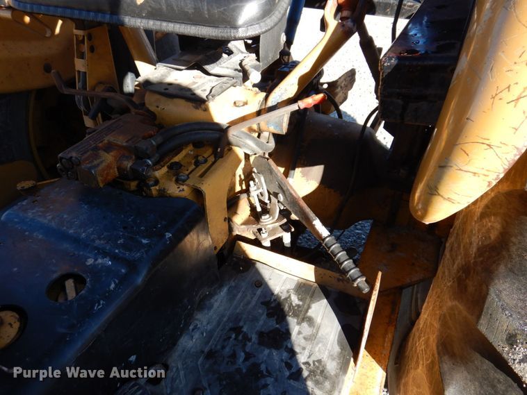 image for item JL9856 1994 Ford 545D  industrial tractor