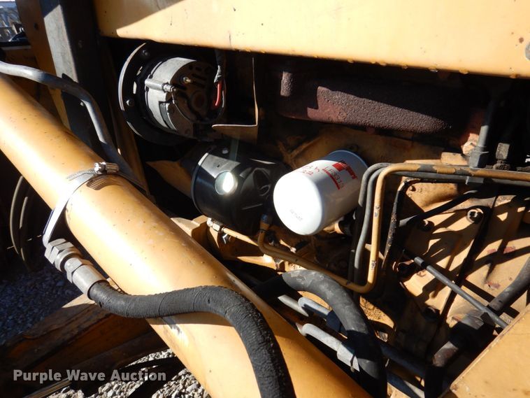 image for item JL9856 1994 Ford 545D  industrial tractor