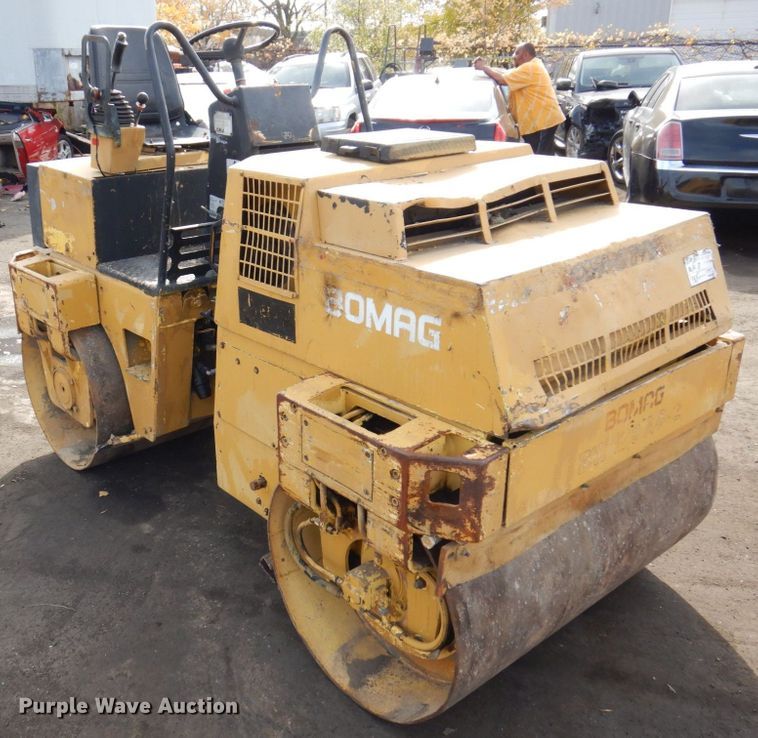 image for item JL9859 1995 Bomag BW120AD-2  double drum roller