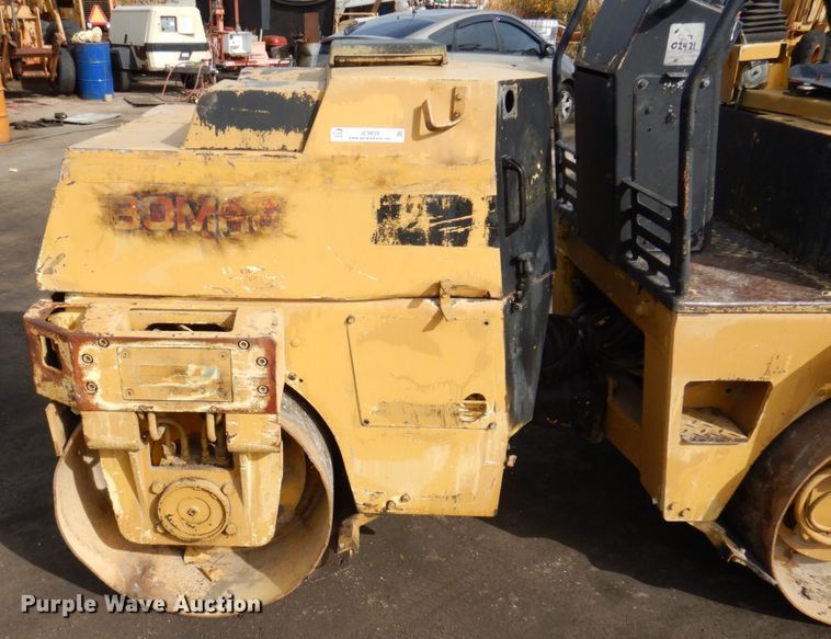 image for item JL9859 1995 Bomag BW120AD-2  double drum roller