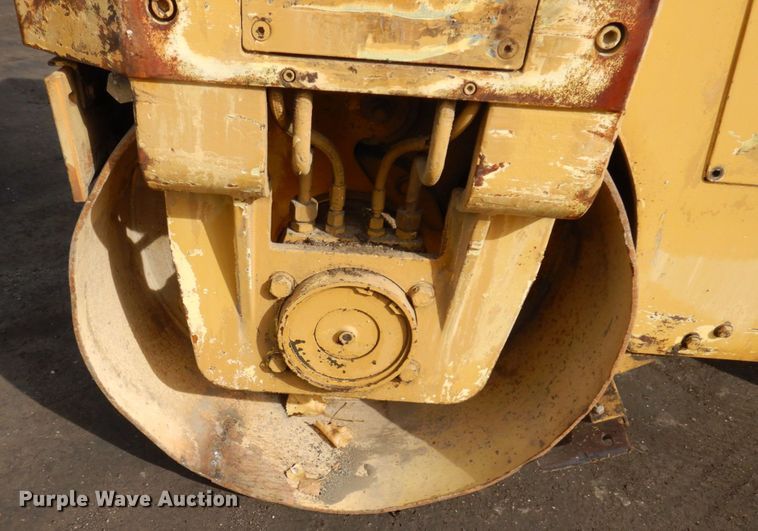 image for item JL9859 1995 Bomag BW120AD-2  double drum roller