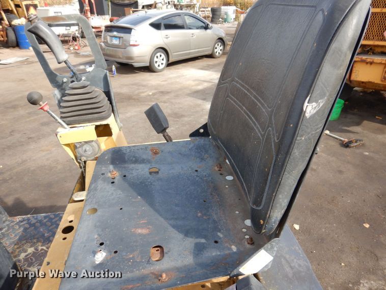 image for item JL9859 1995 Bomag BW120AD-2  double drum roller