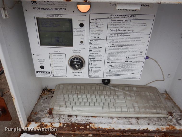 image for item JL9860 2005 Wanco WVTM  message board trailer