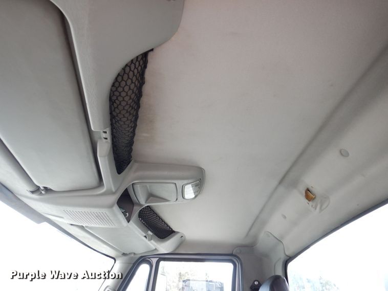 image for item JL9862 2016 International 7600  vacuum truck