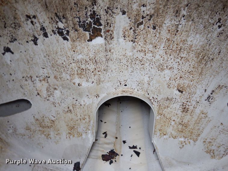 image for item JL9863 2014 International 7500  vacuum truck