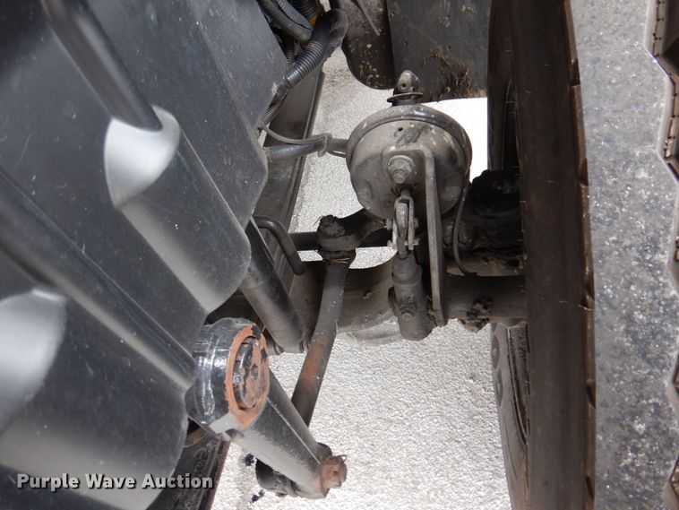 image for item JL9863 2014 International 7500  vacuum truck