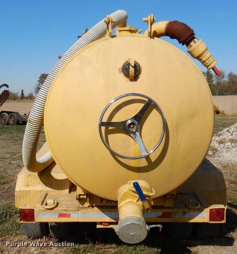 image for item JL9867 2000 Vactron PMD-800DT vacuum excavator