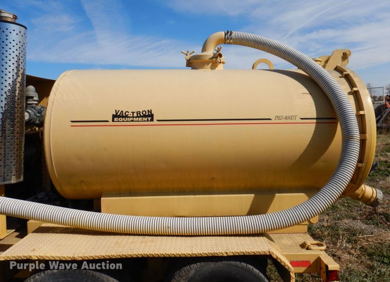 image for item JL9867 2000 Vactron PMD-800DT vacuum excavator