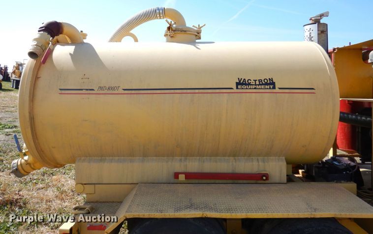 image for item JL9867 2000 Vactron PMD-800DT vacuum excavator